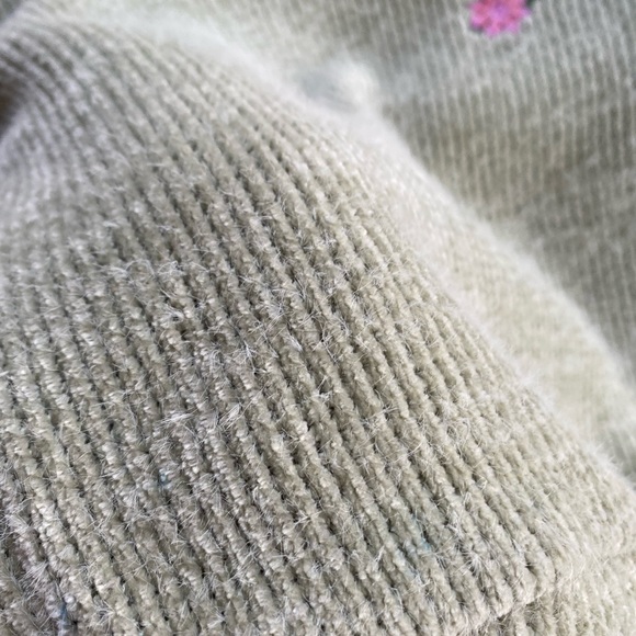 Zara fuzzy sweater - Picture 4 of 6